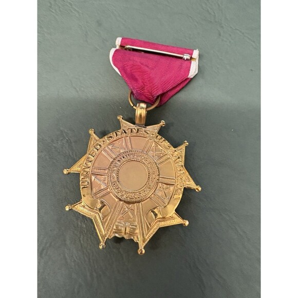 Legion of Merit Replica Medal | United States Military Decoration order badge - Picture 5 of 9